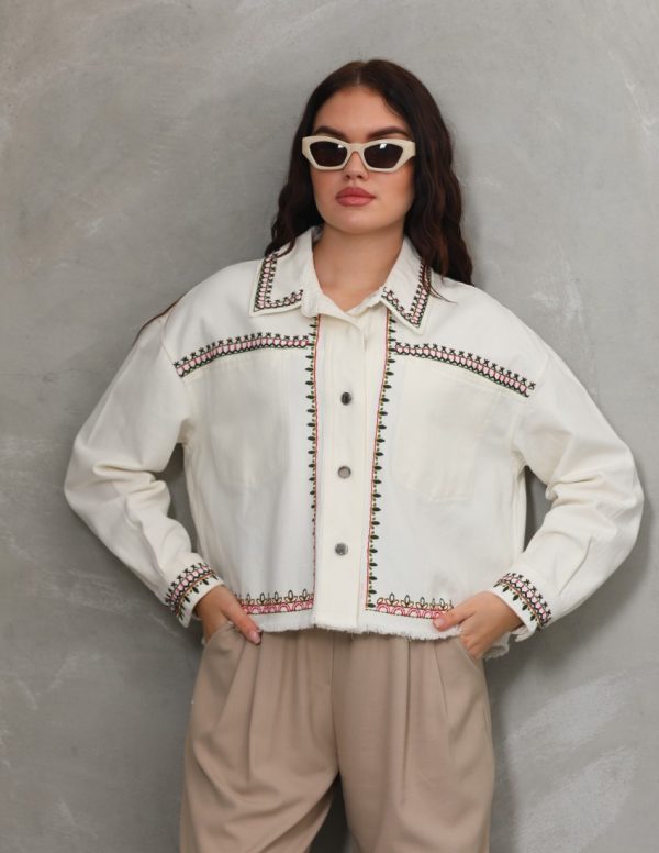 Nakış Detaylı Ceket