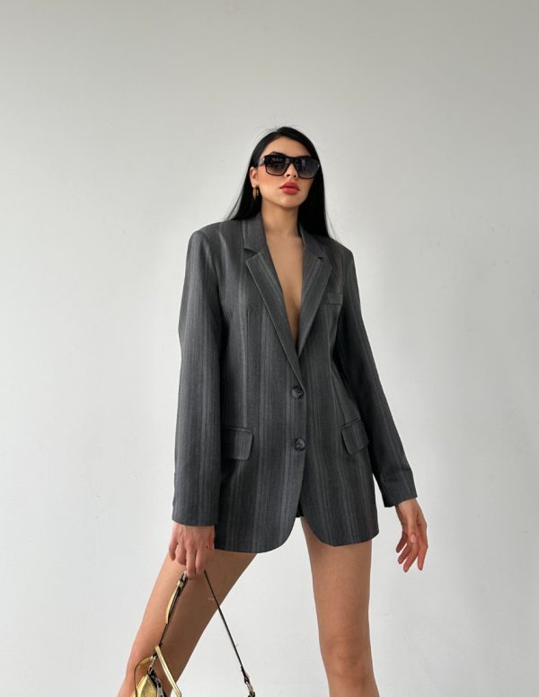 Önden Düğmeli Cepli Ceket